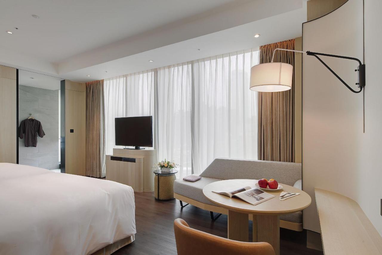 Jasper Young Hotel Banqiao Тайбей Екстер'єр фото